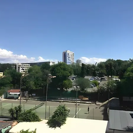 Hot Cosy And Spacious Flat Near Sea Garden Lejlighed Burgas City